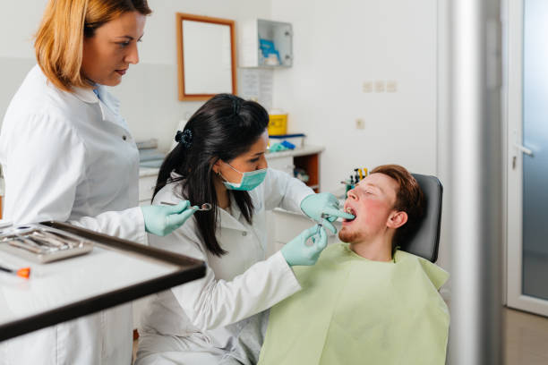 Best Broken or Cracked Tooth Emergency Dentist in Johnson Creek, WI